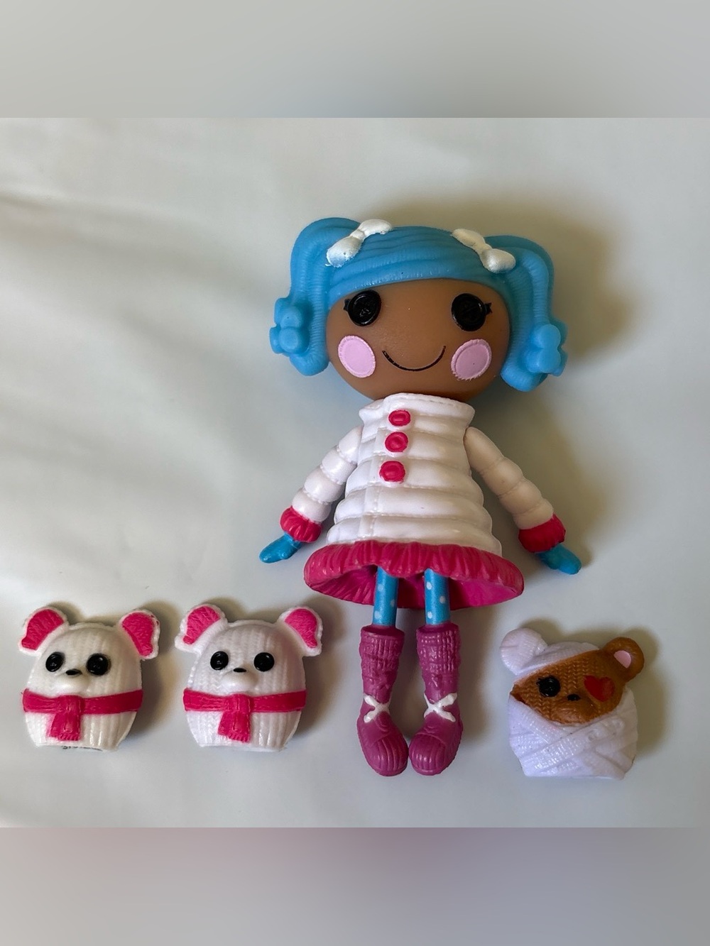 Lalaloopsy Blue-Haired Doll with Mini Bears